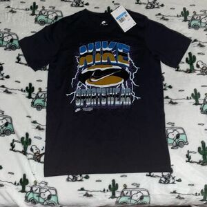 New the Nike tee sportswear for little boys kids size medium dark green / grey